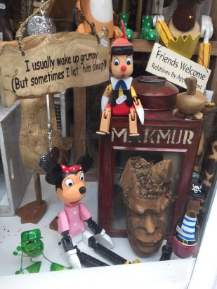 Wooden Pinocchio & Daisy